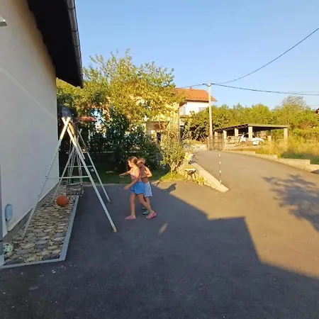 Kuca Za Odmor Amber Podastrana