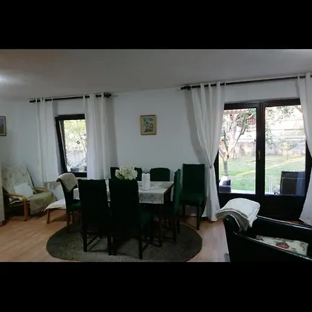 Kuca Za Odmor Amber בית נופש